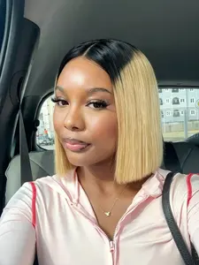 Human Hair Straight 4x4 Lace Closure Bob Wig, Highlighted Short Bob Style, Fine Transparent Lace Material, Pre-Plucked Realistic Hairline, Classic Middle Part Design, Assorted Colour Options, Cosy Fit for Women Daily Outings & Various Social Occasions