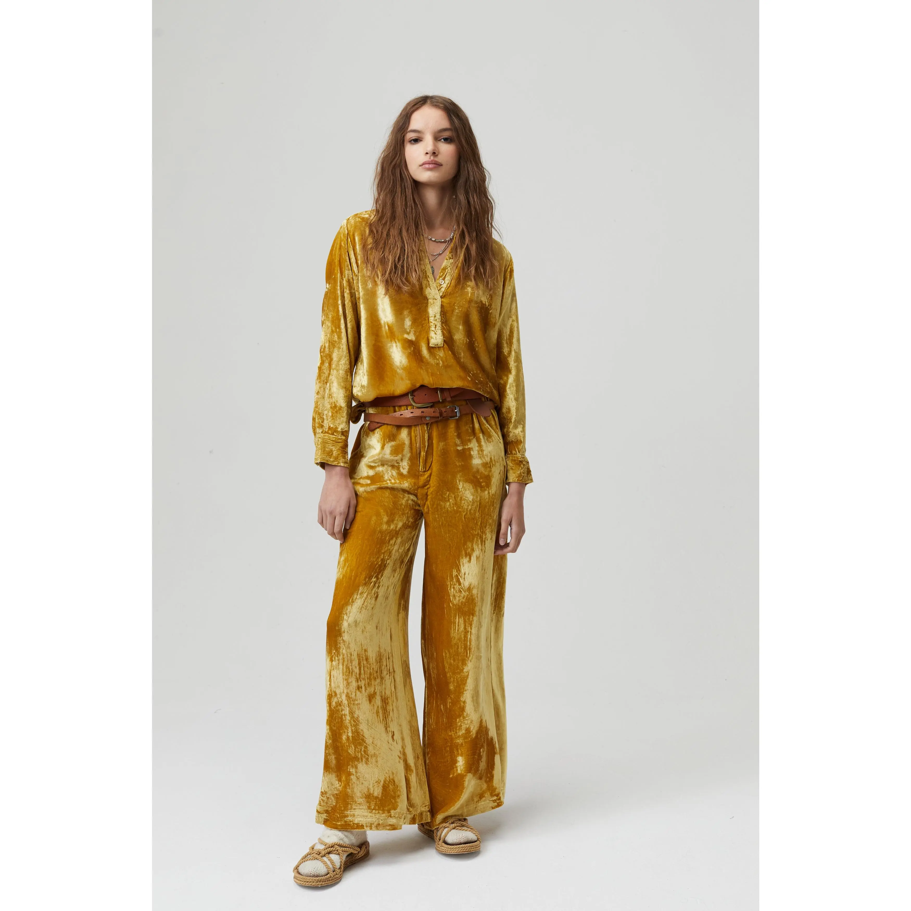 New Luna Velvet Pants - Mustard