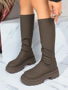 Women's brown knee - high boots with chunky platform sole, sleek solid color style, autumn and winter footwear, comfortable and stylish walking shoes, versatile casual boots, trendy seasonal transition fashion boots