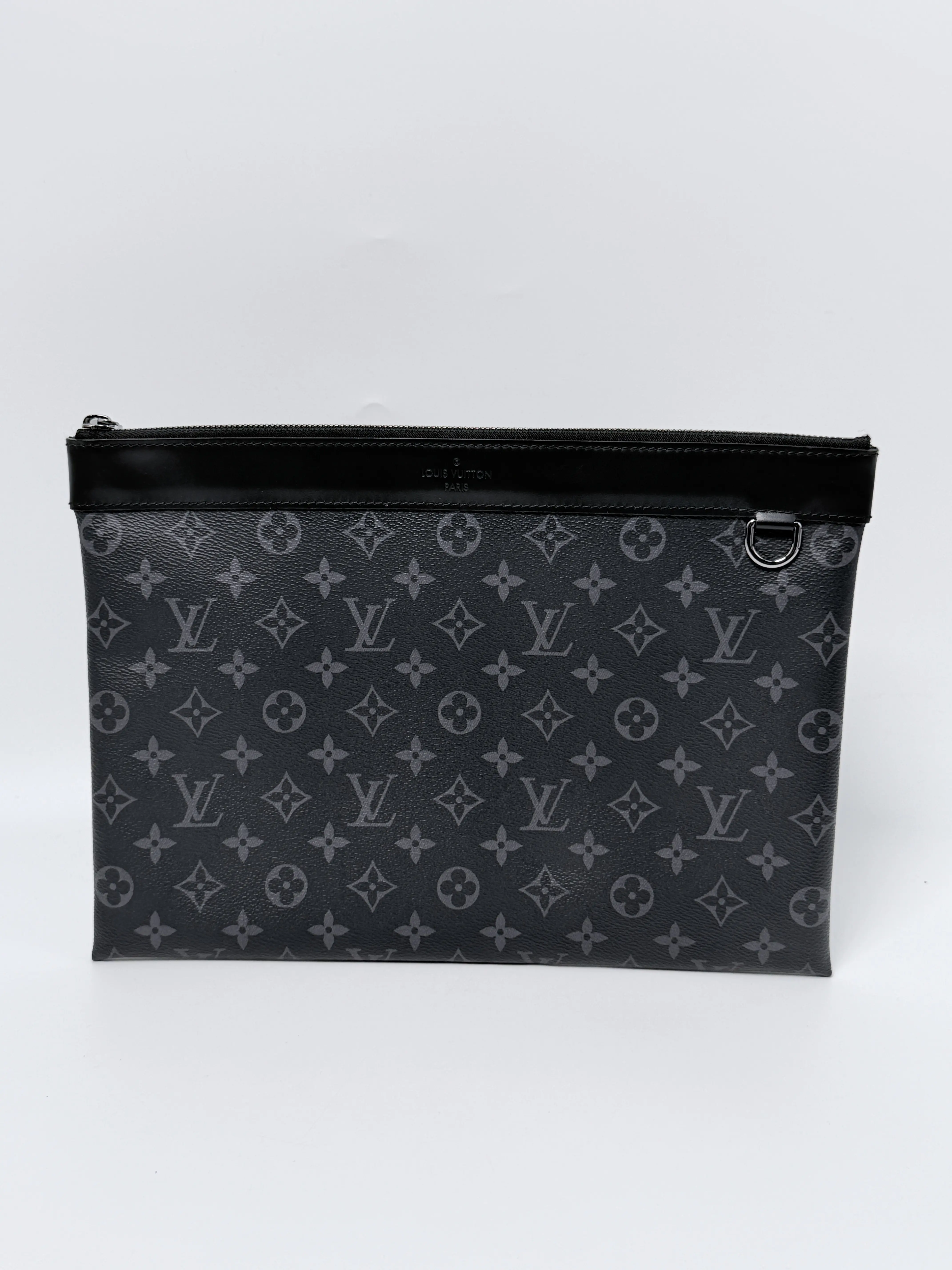 Pre-owned Louis Vuitton coated canvas Clutches & Wristlets Monogram Eclipse Pochette Discovery Clutch Bag JD084LV