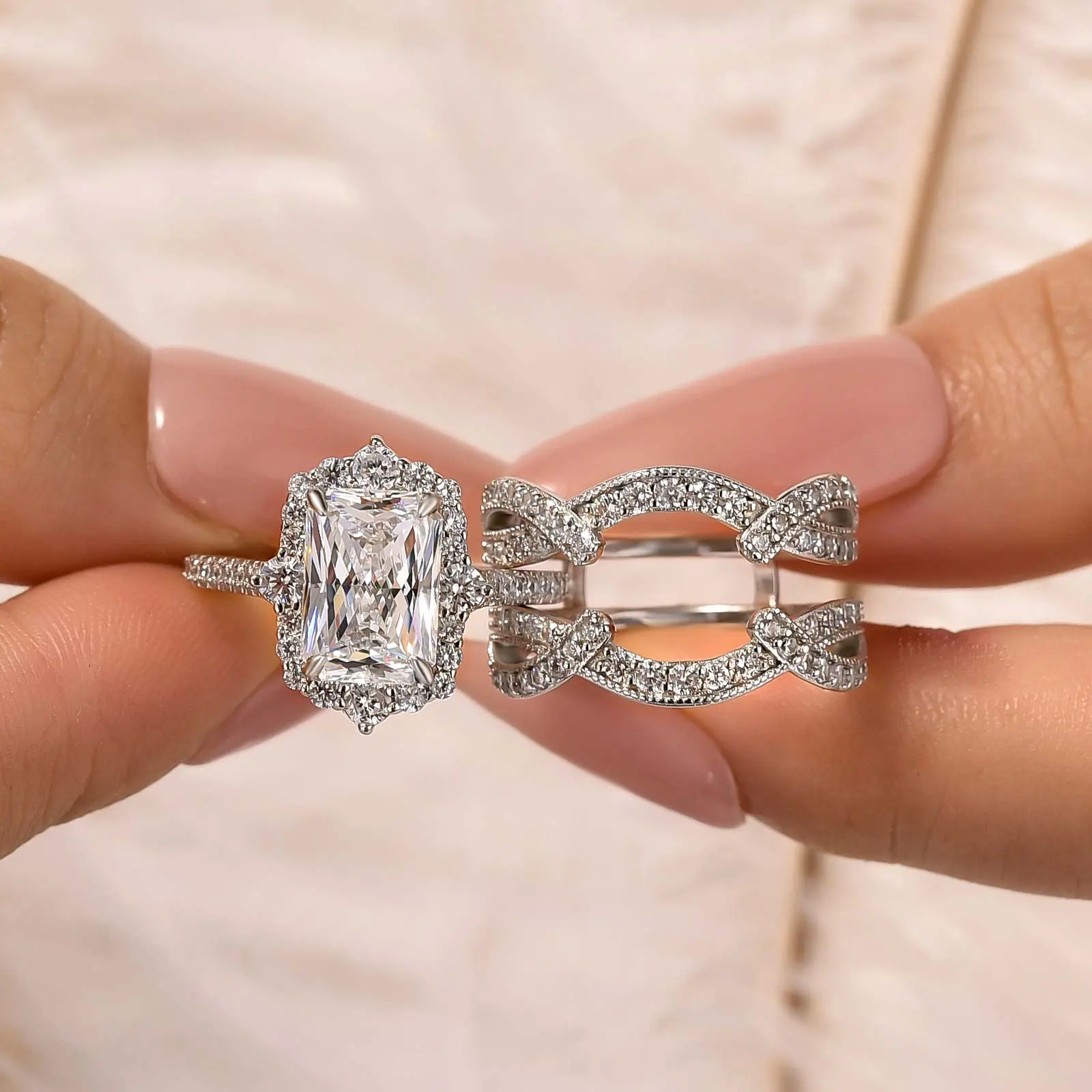 Maxine Women's 2-Piece 3.0ct Radiant Cut 5A Cubic Zirconia Engagement Ring Set - Artificial Gemstone Bridal Jewelry, Cubic Zirconia Rings for Proposal, Anniversary Gift