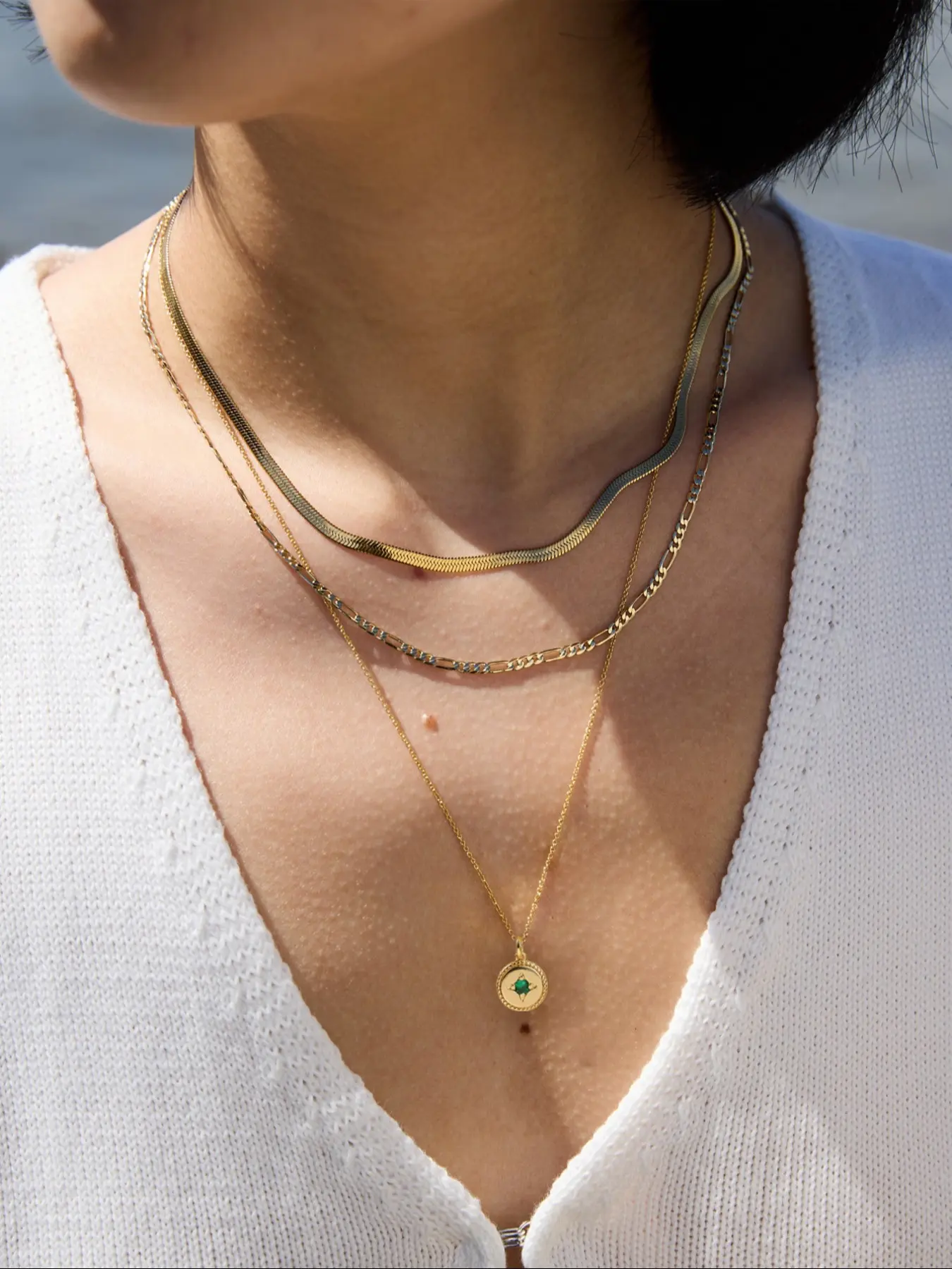 Vintage Micro-Pavé Emerald Zircon Necklace Set, Elegant Women's Jewelry Collection, Deeply Crafted Gemstone Accessories