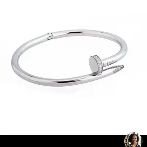 Minimalist Geometric Titanium Steel Plating Inlay Zircon 18k Gold Plated Bangle Elegant Jewelry Accessory