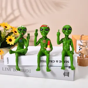 New Arrival Best-selling Simulation Resin Statue Ornaments Crazy Alien UFO