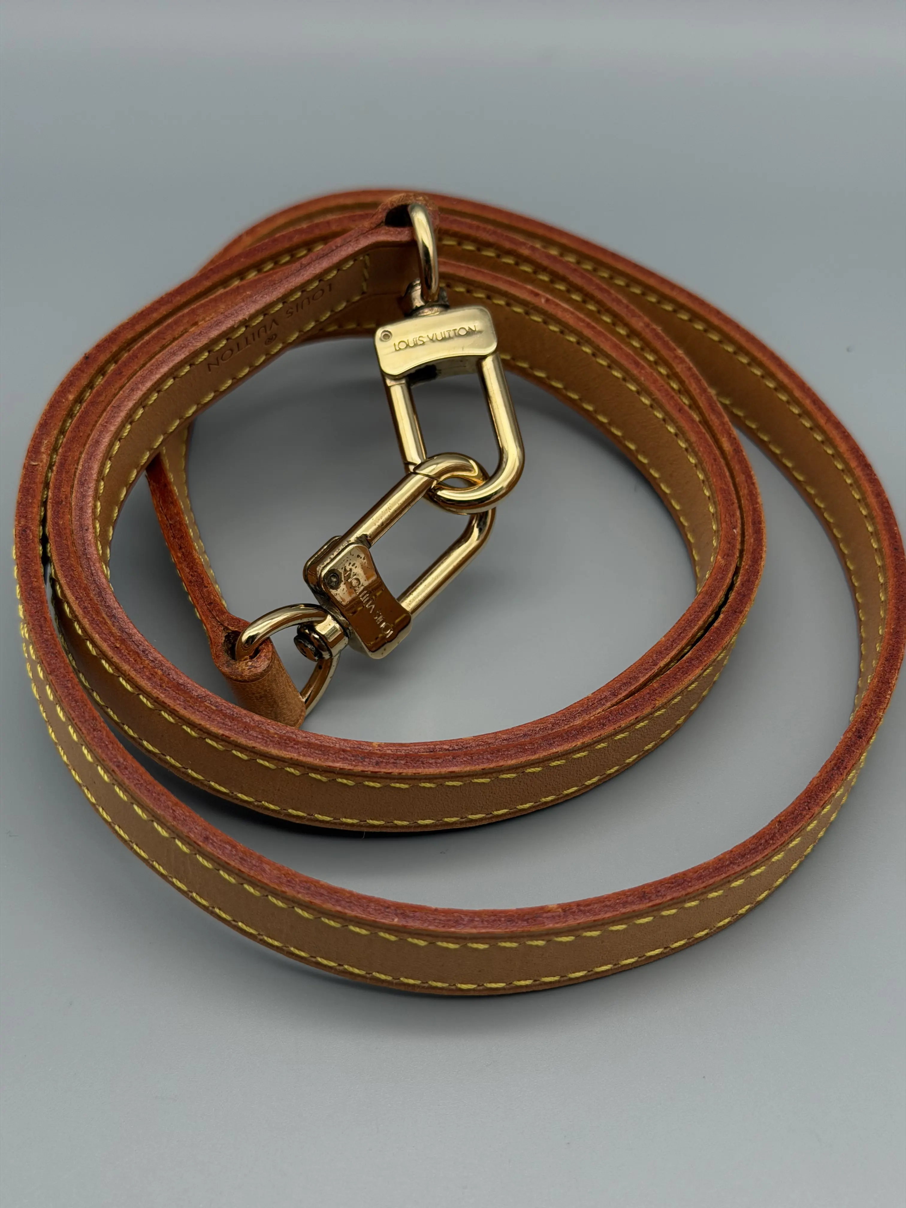 Louis Vuitton♡ ブラウンレザー ストラップ lv bag strap - TikTok Shop