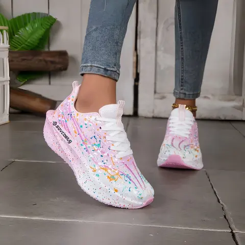 Women's Outdoor Running Shoes, Indoor Training Shoes, Soft Cushioned Sole, Breathable Liner, Shock Absorption, Lightweight, Fashion Gradient Design, Trendy Running Shoes, Fashionable Running Shoes, Running Footwear, Shoe for Runners