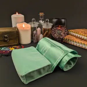 Tarot Wrap and Cloth, Pouch for Tarot Deck, Satin Tarot Storage with Spread Pattern Gift Organiser Velvet