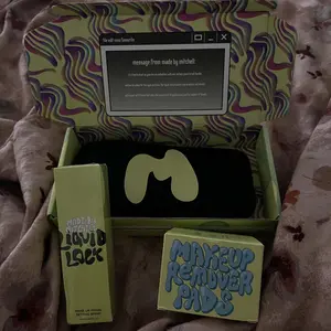 review image 0