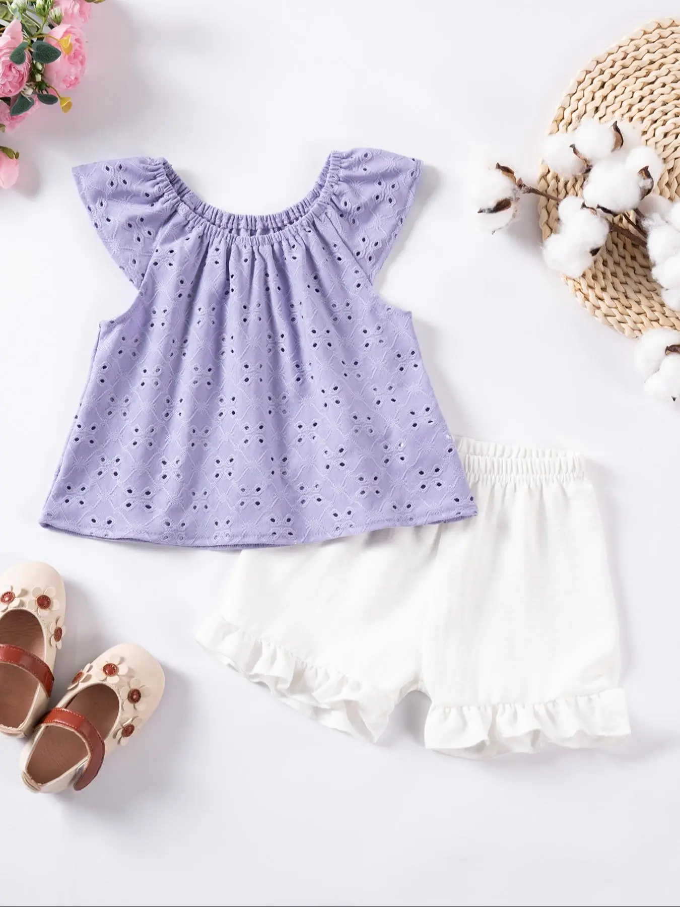 Two-piece Set Toddler Girl's Solid Ruffle Trim Tee & Pants Set, Cute Casual Round Neck Top & Trousers Outfit for Daily Wear, Kids Clothing for Summer