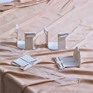 Safety Sheet Fasteners with Heavy-Duty Mattress Straps Universal Design for Easy Installation 4-Piece Set of Sheet Fasteners Suitable for Mattresses Under 15cm Thickness White Durable Bedding Accessories Bedding Supplies Bedsheet Clip