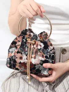 Elegant Sequined Embroidered Floral Evening Bag, Women's Bucket Bag with Metal Chain, Ideal for Parties and Events, Colorful Crossbody Style, Elegant Bags