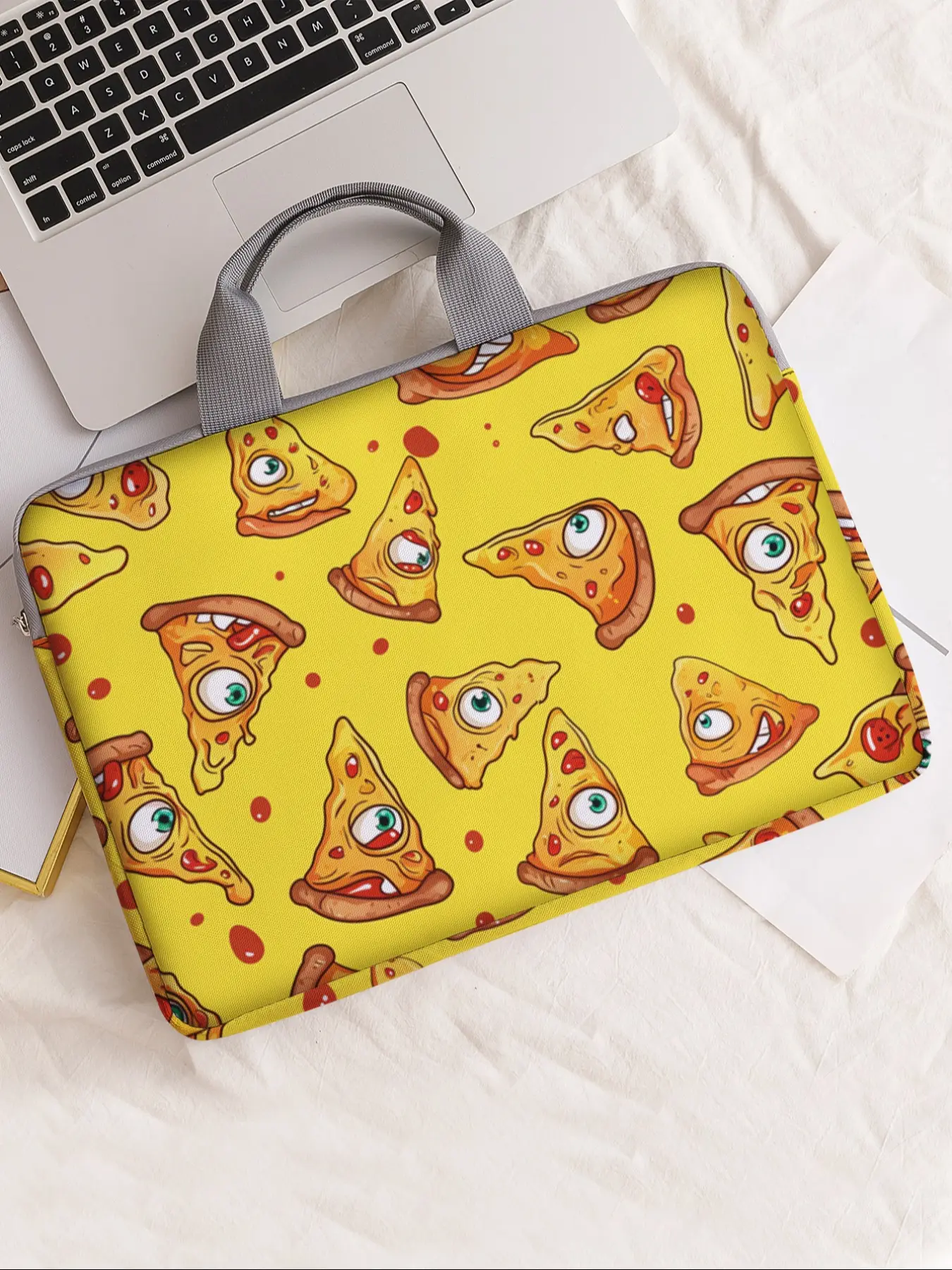 Pizza Pattern Notebook Bag, Soft Laptop Sleeve, Tablet Case, Zipper Storage Pouch, Casual Style, All Seasons, Random Print