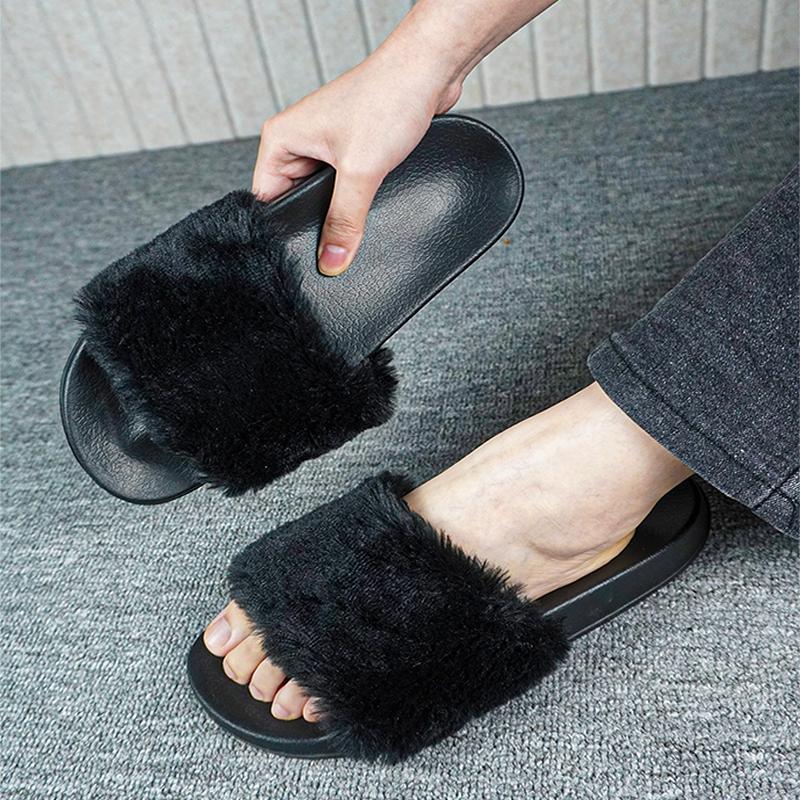 Women's Fuzzy Flip Flops Open Toe Memory Foam House Slides Casual Flat Slippers for Indoor & Outdoor Use Cork Footbed Anti-Slip Cashmere Faux Fur Material