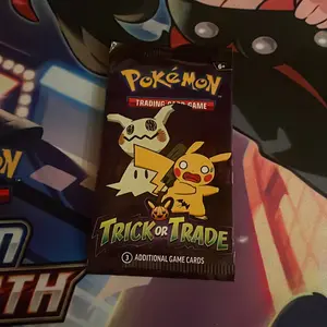 Trick or trade pack