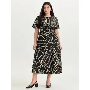 BLOOMCHIC Women's Plus Size Twist Fit Casual Short-Sleeve Midi Dress - Spandex Smooth Fabric, Black Flower Print, Pocket, Swimweek