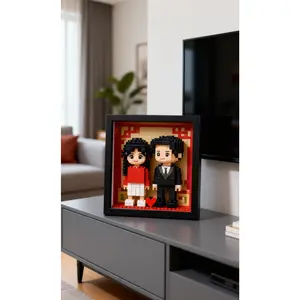 Frame your precious moments.High-quality custom photo frames crown your memories.