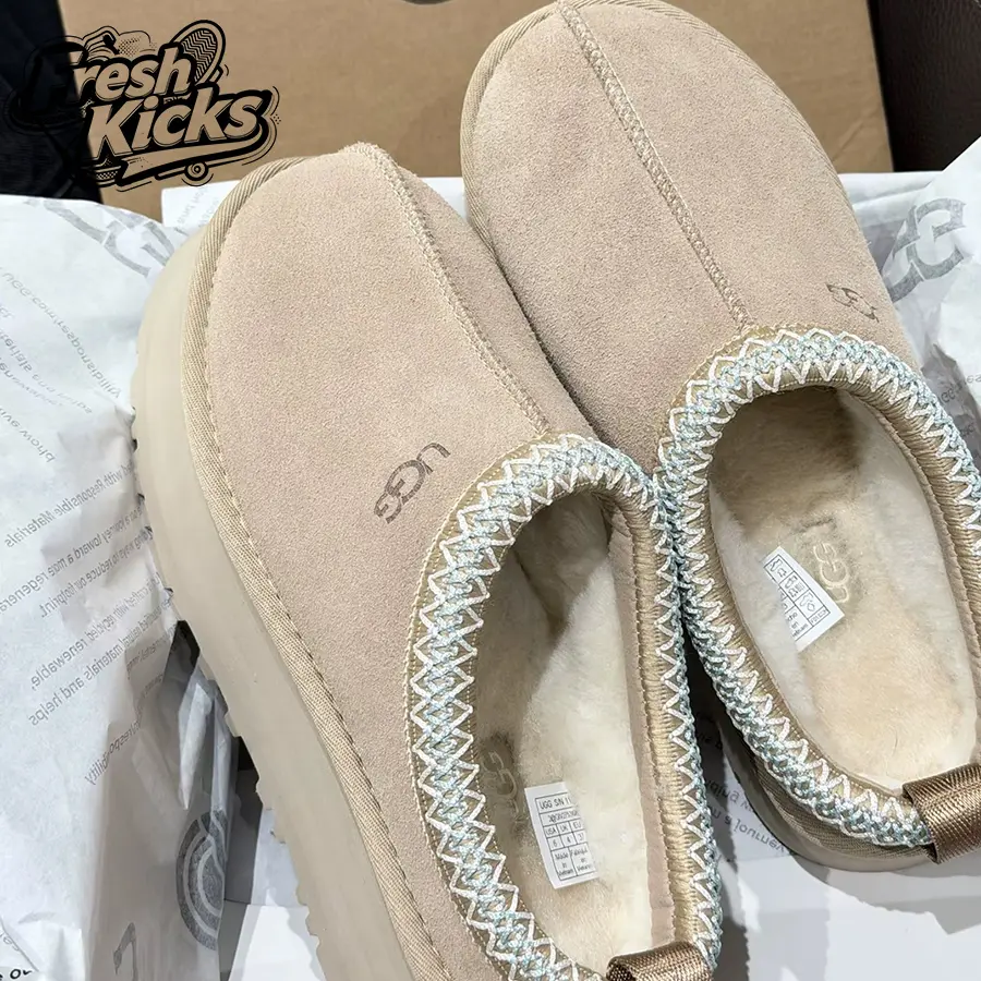 UGG Tazz II SlipperSand (Women's)– Women's Lifestyle Sneakers – shoes for woman -Vintagen - Running Shoes, Lightweight Shock-Absorbing Comfort, Breathable Everyday Fit, Gym Training to Street Casual Wear - back to school - 1174471 SAN