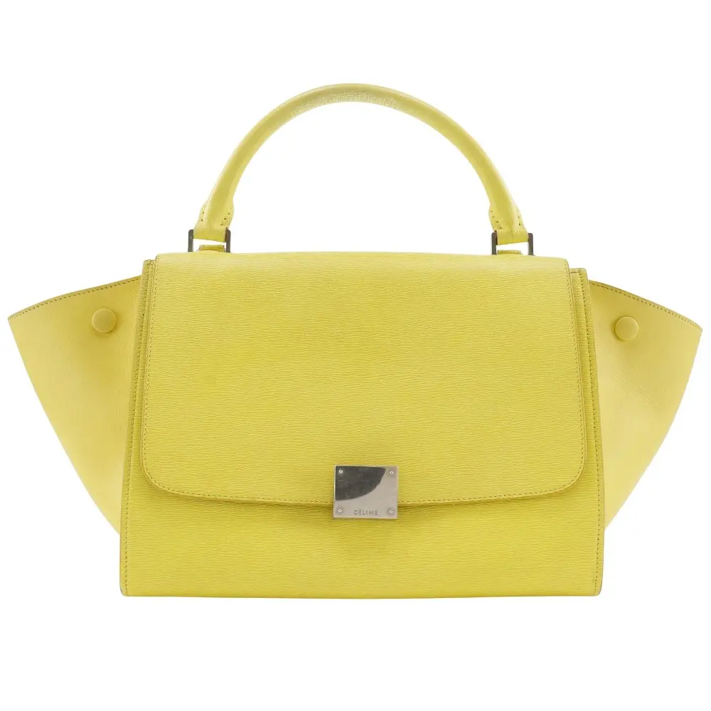 Pre-owned Celine Calfskin Shoulder Bags Trapeze Small Calf Handbag