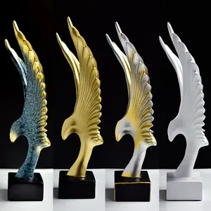 High-End Large-Sized Resin Art Piece Statue with Soaring Phoenix, Three-Dimensional Home Decoration Gift for Living Room Entrance