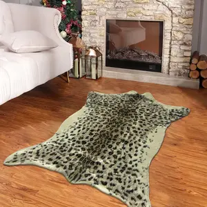 1pc Highland Snow-Leopard Hide Print Faux-Wool Accent Rug｜Plush Skin-Safe Quick-Absorb for Bedside-Living-Study, Irregular Cut, Boho Area Rug