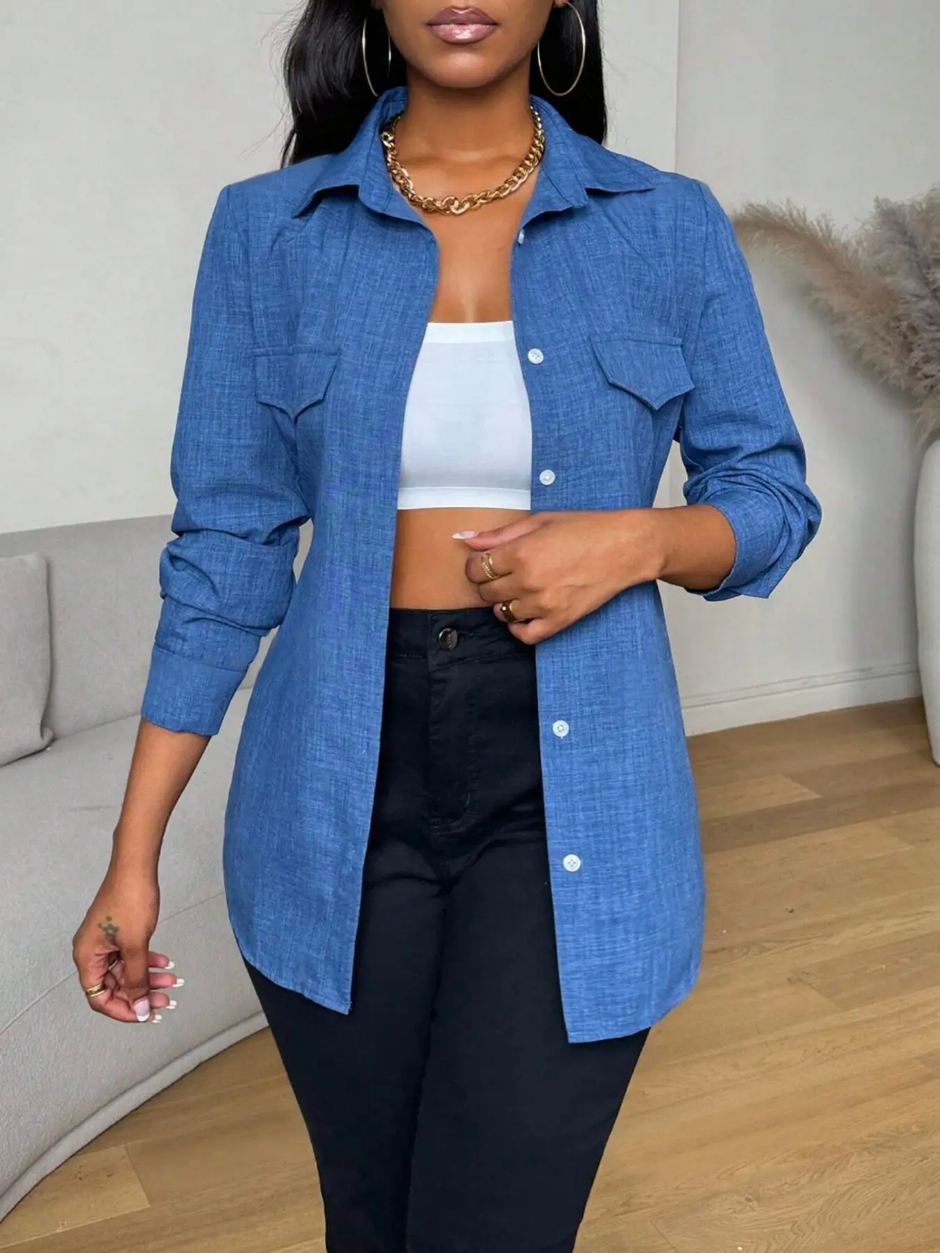 A women's blue lapel shirt Blouse Top Collared Womenswear with fake pockets, decorative buttons, and long sleeves; stylish and versatile, suitable for spring and summer, ideal for daily casual wear ad commuting, Casual Style Shirt