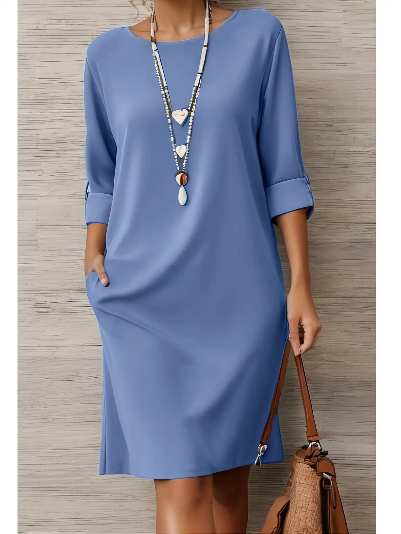 Women's Casual Summer Solid Color Knee-Length Dress, Round Neck Slim Fit Design, Side Slit, Lightweight Breathable Fabric, Casual Fashion Dress, Casual Fashionable Dress