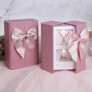 Valentine's Day Jewelry Gift Box, High-End PU Leather LED Light Birthday Present Packaging, Creative Bow Design