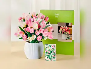 Tulip Kisses Pop-Up Bouquet