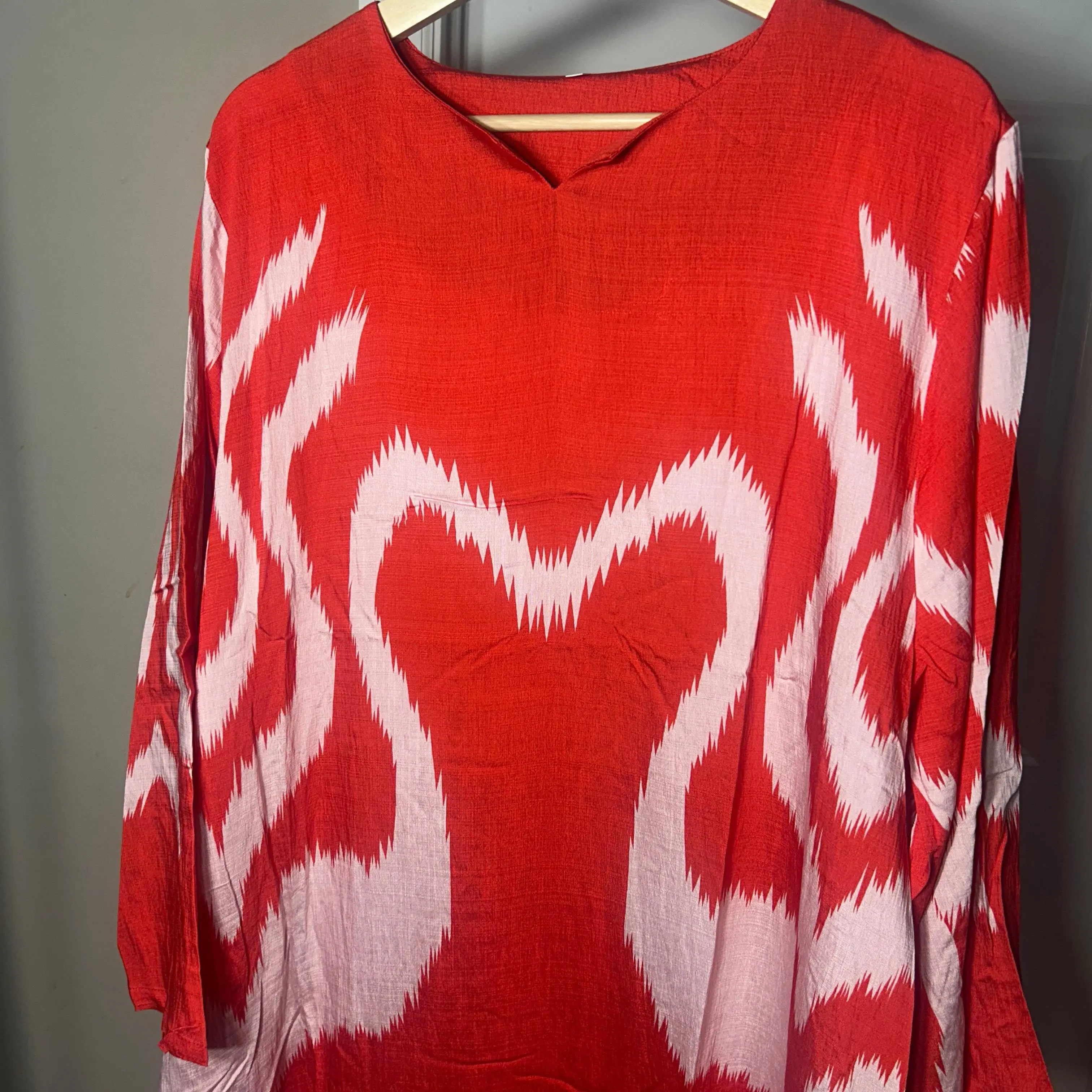 beautiful spiral pattern dress