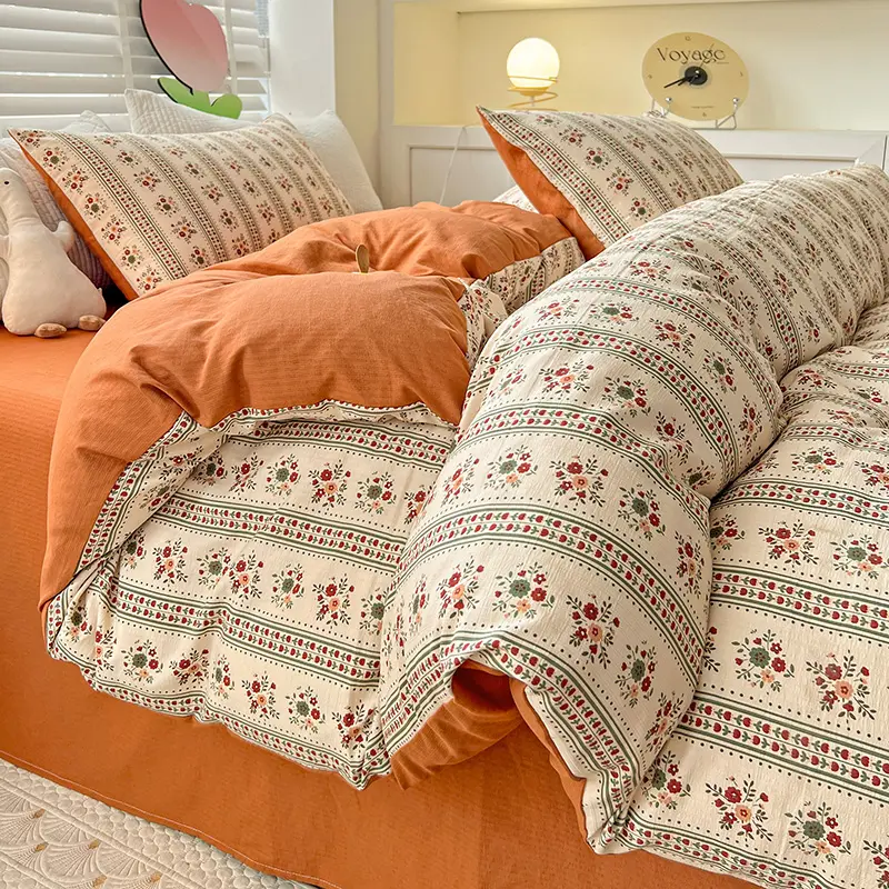 4pcs Ultra Soft Embroidered Cotton Bedding Set, Fine and Comfortable with Printed Patterns, Zipper Closure, Polyester Material,Includes 1*duvet cover + 1*Flat Sheet + 2*Pillowcases,no core, Cozy Bedding Set