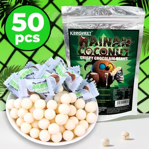 Coconut Flavor Lovers' Exclusive, Crispy White Chocolate Filled Candy Balls with Rich Coconut Aroma, Internet Celebrity Candy, Sweet Treats for Craving, Holiday Candy, Children's Candy