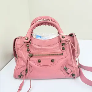 Pre-owned Balenciaga Calfskin Crossbody Bags Le City Pink CPU0321
