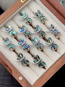 Suvi(9860)gc.Amazing Abalone Shell Rings ( adjustable size)