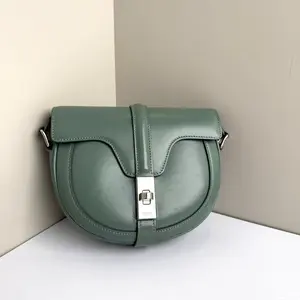 Pre-owned Celline Calfskin Crossbody Bags Besace 16 Saddle Small Celadon CPU0405