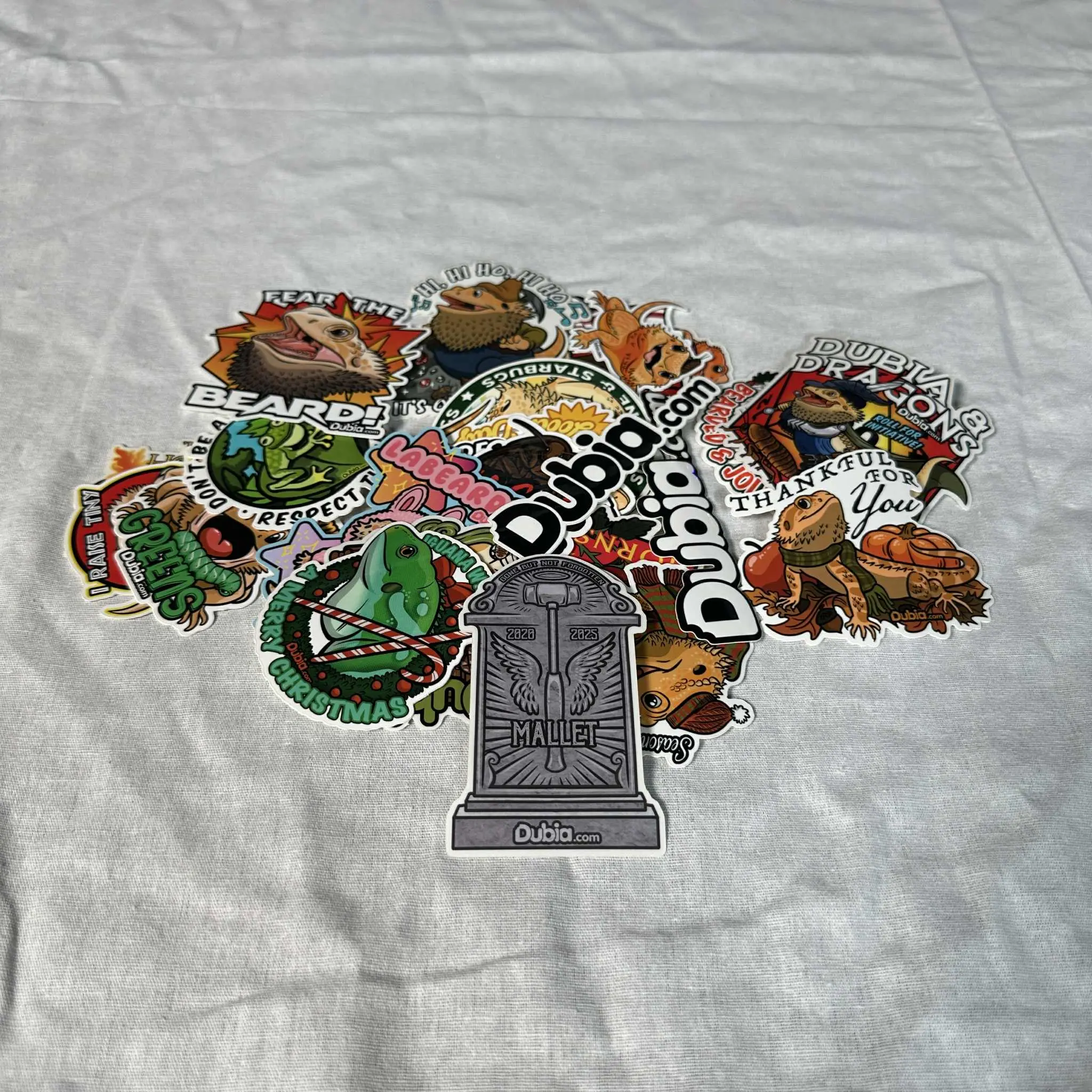 Dubia 50ct Sticker Pack