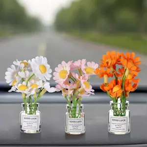 Mini Daisy Flowers in Glass Vase, Faux Flower Daisy, Decorative Fake Flower, Miniature Flowers in Vase, Cute Car Accessories for Rear View Mirror & Dashboard Decorations, Funny Car Interior Ornaments for Women Gifts