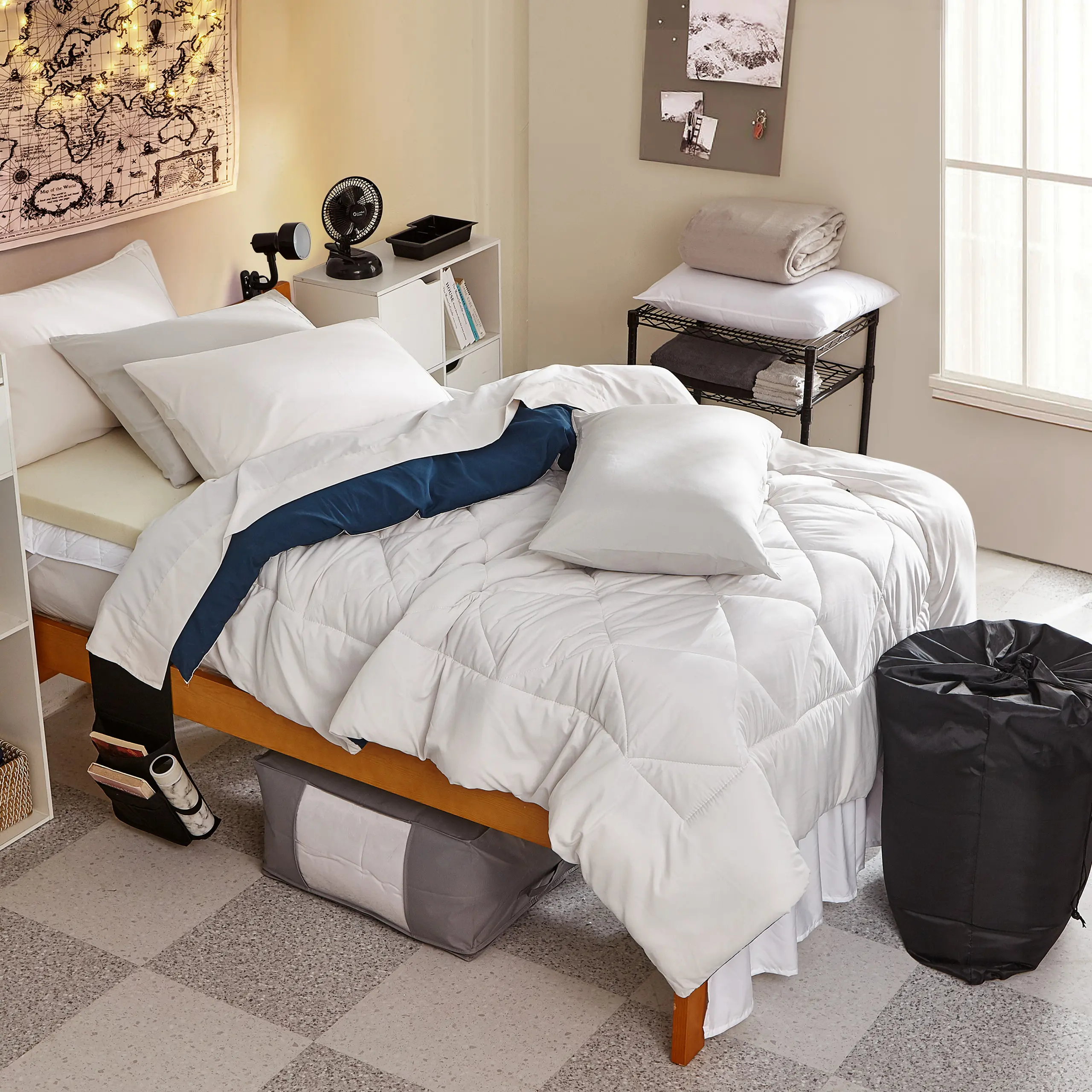 Jet Stream/Nightfall Navy Reversible Twin XL Comforter