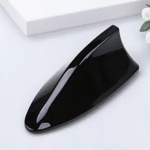 Shark Fin Design Car Antenna Topper, Universal Car Roof Fin Antenna Cover, Waterproof & Rustproof Radio Receiver, Easy Installation Paste Car Roof Accessories