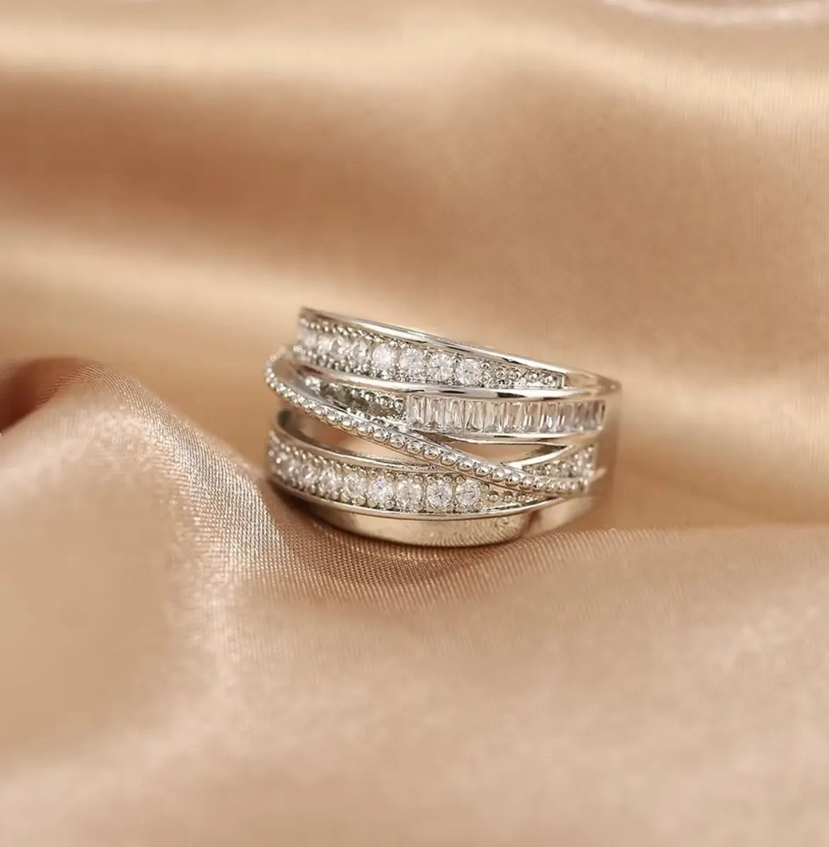 Adjustable Multi-Layer Intertwined Open Ring - Sparkling Rhinestone-Inlaid Statement Band, Stackable Costume Jewelry for Daily & Party Wear, Thoughtful Gift for Women & Men