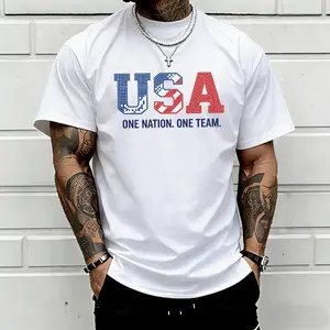 Men’s graphic T-shirt with USA flag pattern, “One Nation One Team” slogan print, crew neck, short sleeves; American patriotic Independence Day casual summer top; vintage stars and stripes USA letter print shirts for men; suitable for everyday streetwear o