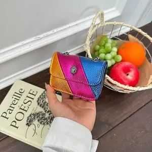 Vintage saddle shoulder bag with a classic silhouette, stylish handbag, portable and multifunctional, suitable for outdoor travel and daily use