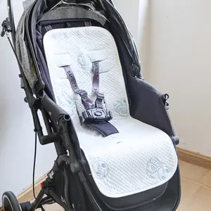 Soft Breathable Baby Stroller Seat Pad, Summer Cool Mesh Cover, Snake Year Pattern, Comfortable Ice Silk Car Seat Protector, Universal Fit for Daily Use, Stroller Chilling Pad