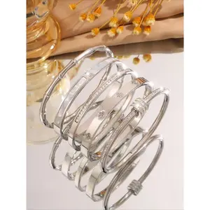 5pcs light luxury elegant stainless steel minimalist style bracelet set, suitable for daily commuting, is an excellent gift, Stainless Steel Bangle