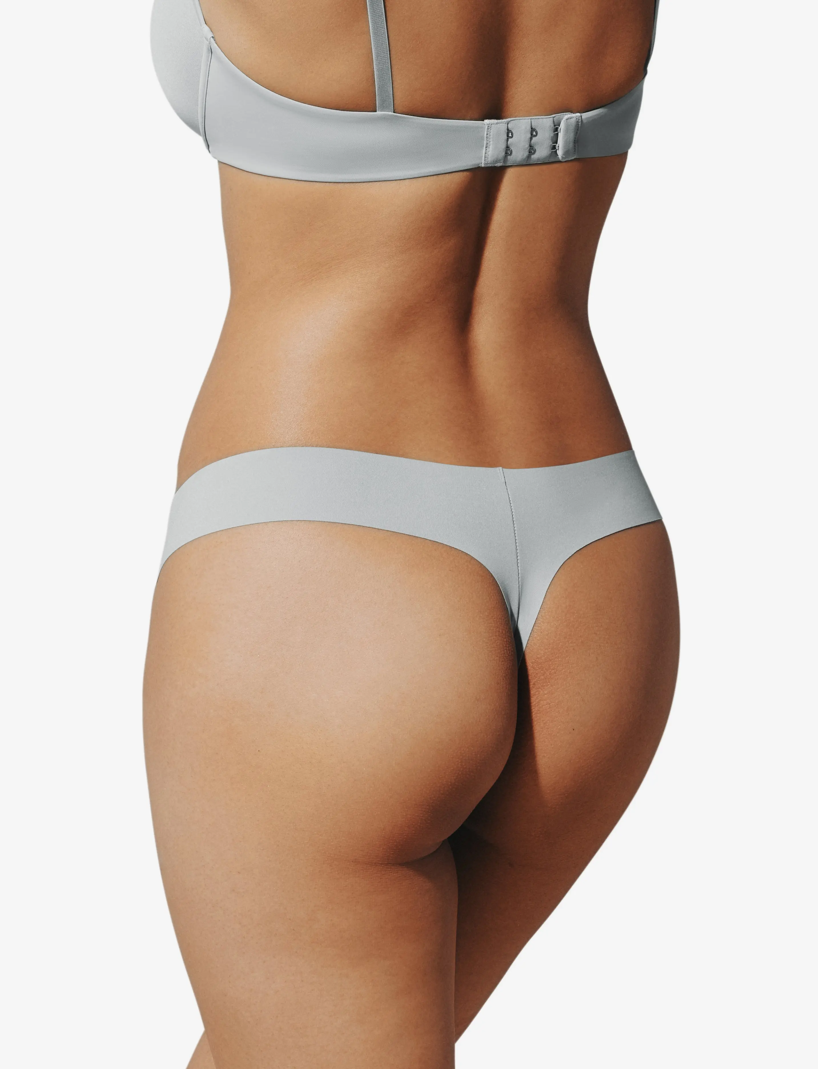Zero Edge™ Invisible Thong