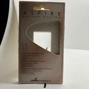 Aspire 9521DS screwless Wallplate by Cooper Lighting in Desert Sand 1 gang New