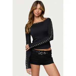 Zaina Hook & Eye Boat Neck Top