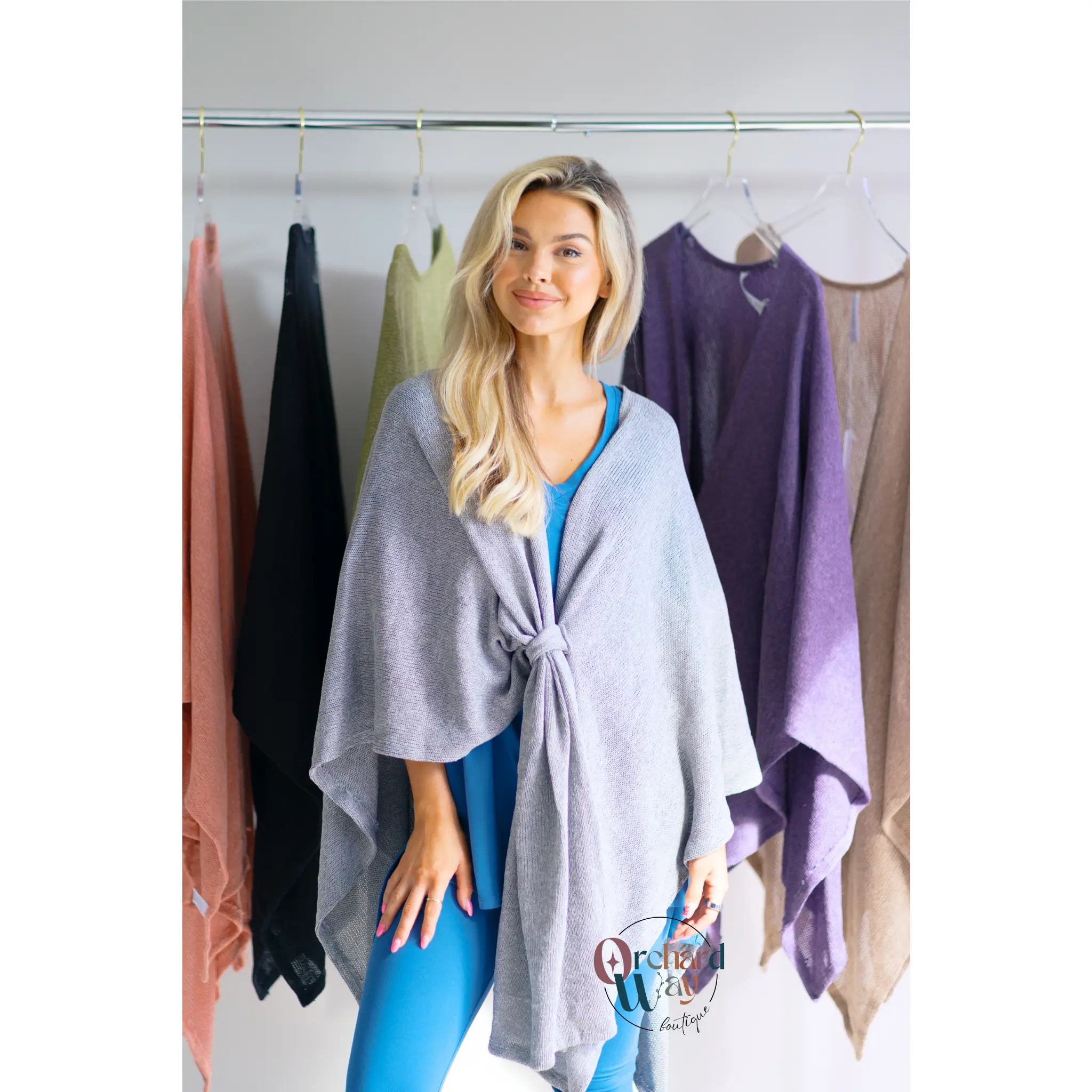 Amalfi Drape- Poncho Amalfi Drape- Poncho