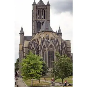 USED-St. Nicholas Church in Ghent Belgium Journal: 150 Page Lined Notebook/Diary by Creations, Cs (Paperback)