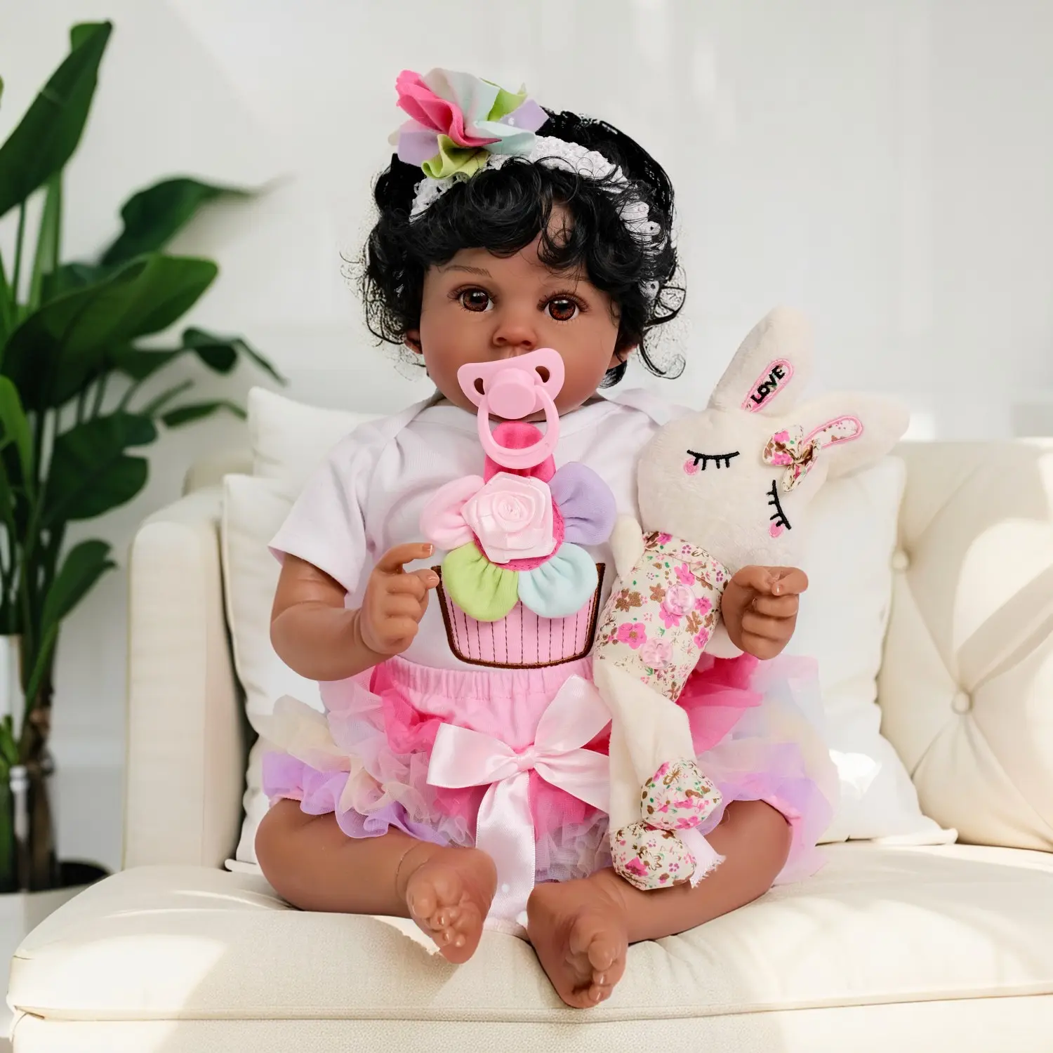 19 Inch Real Look Black Reborn Baby Doll  Soft Vinyl Cloth Body Realistic African American Newborn Baby Dolls Real Life Baby Dolls Gift Toy for Kids Age 3+