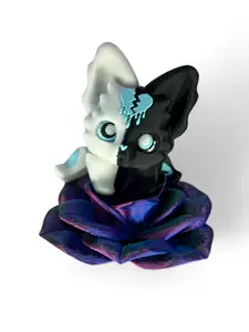 Heart Breaker - 3D Printed Figurine - Anti Valentines Day Fox Figurine